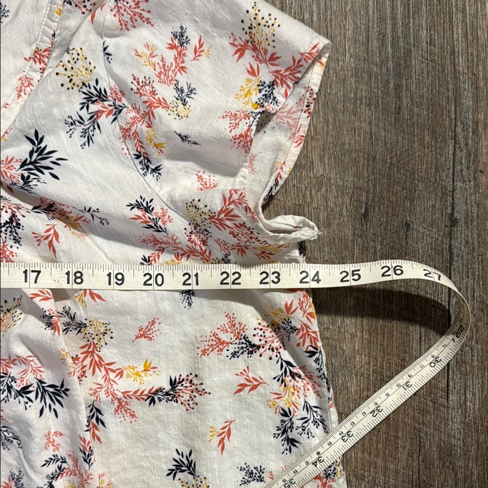 St. John's Bay Floral Blouse - Cream with Coral, Blue and Yellow floral pattern - Picture 4 of 7